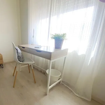 2 Minutes Walk To The Da - Casa Da Maria